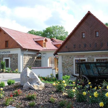 Penzion Ve Stoleti Loděnice Екстериор снимка