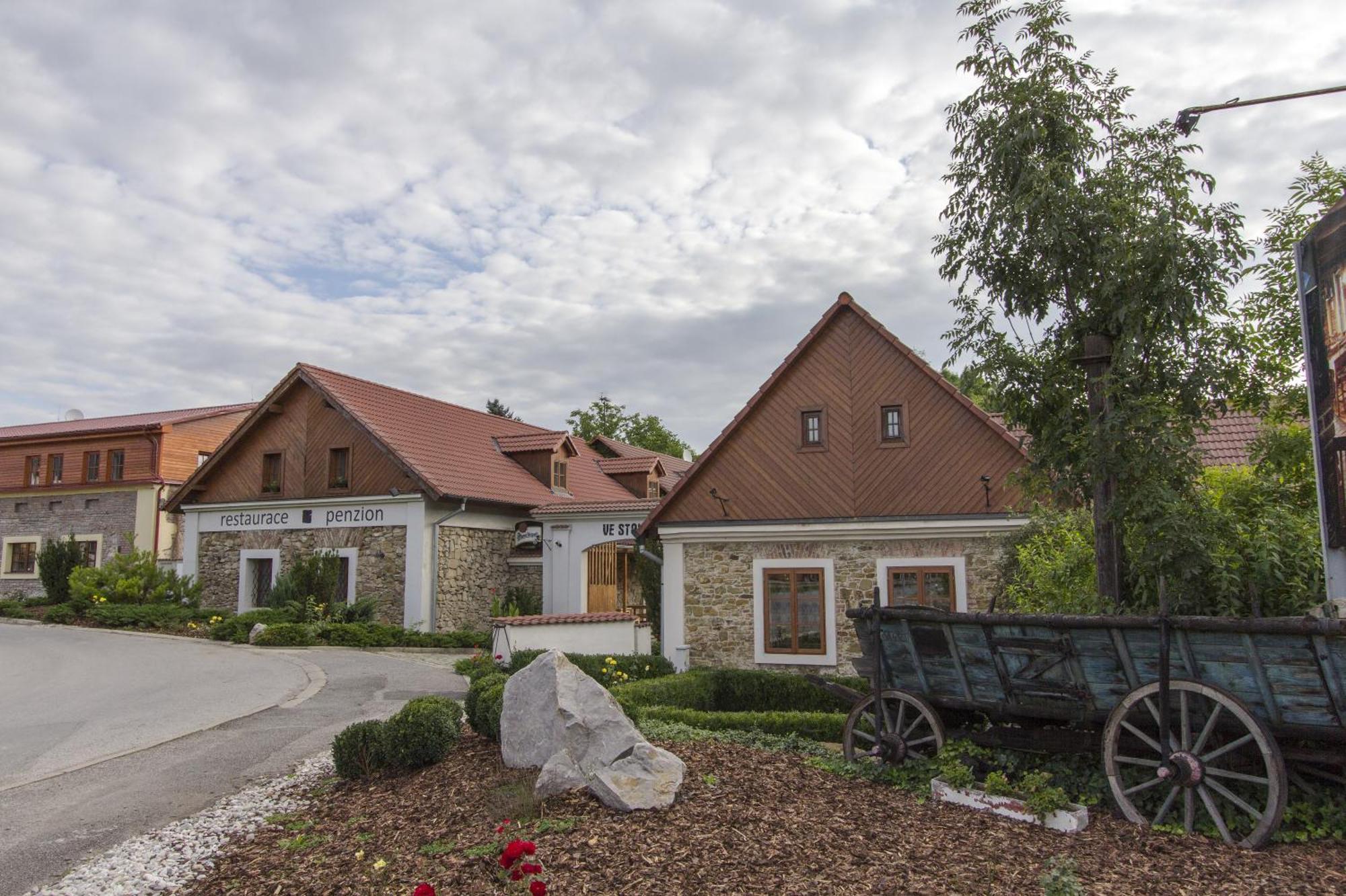 Penzion Ve Stoleti Loděnice Екстериор снимка